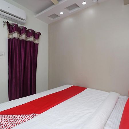Hotel O Swastik Resort Colonelganj Extérieur photo
