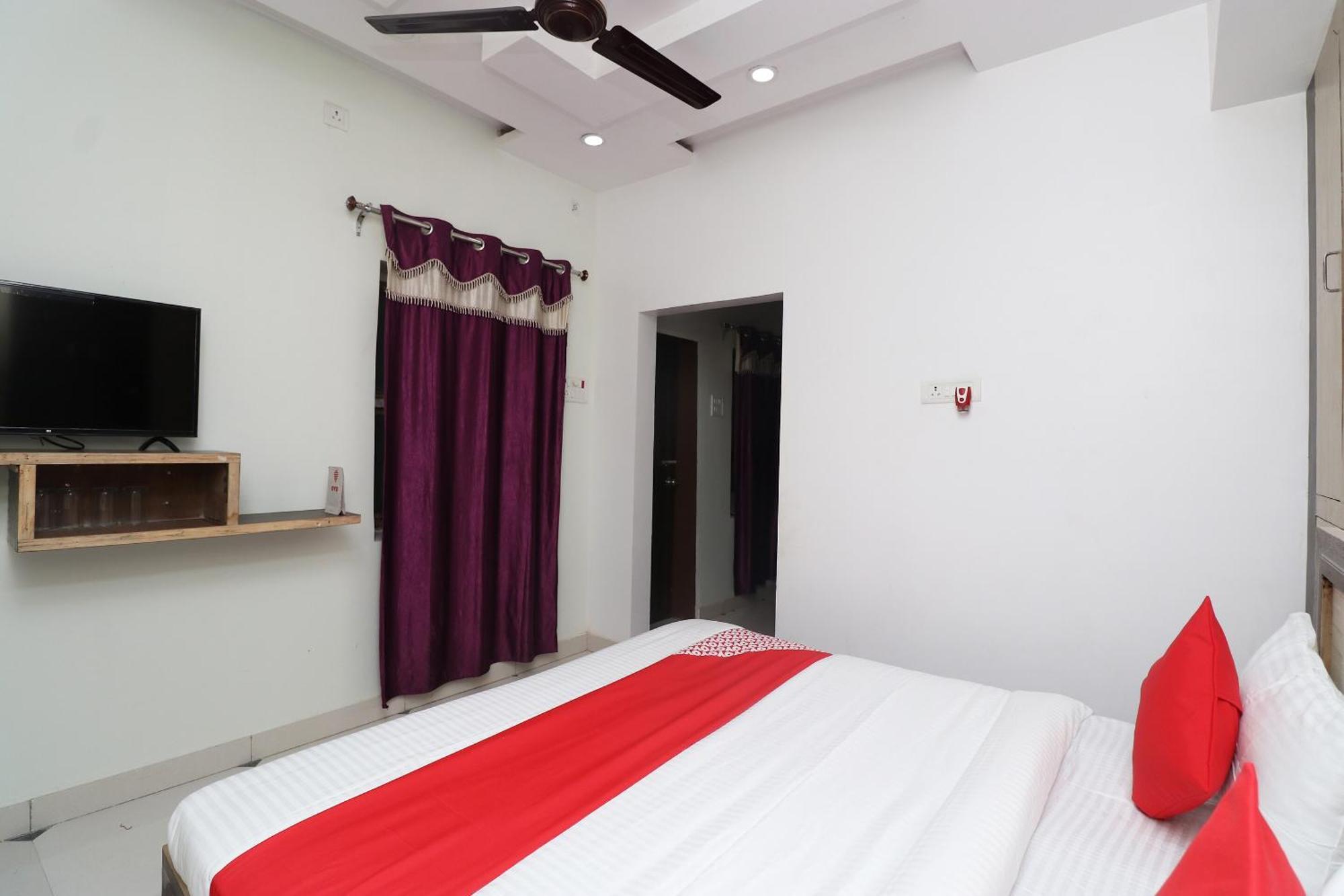 Hotel O Swastik Resort Colonelganj Extérieur photo