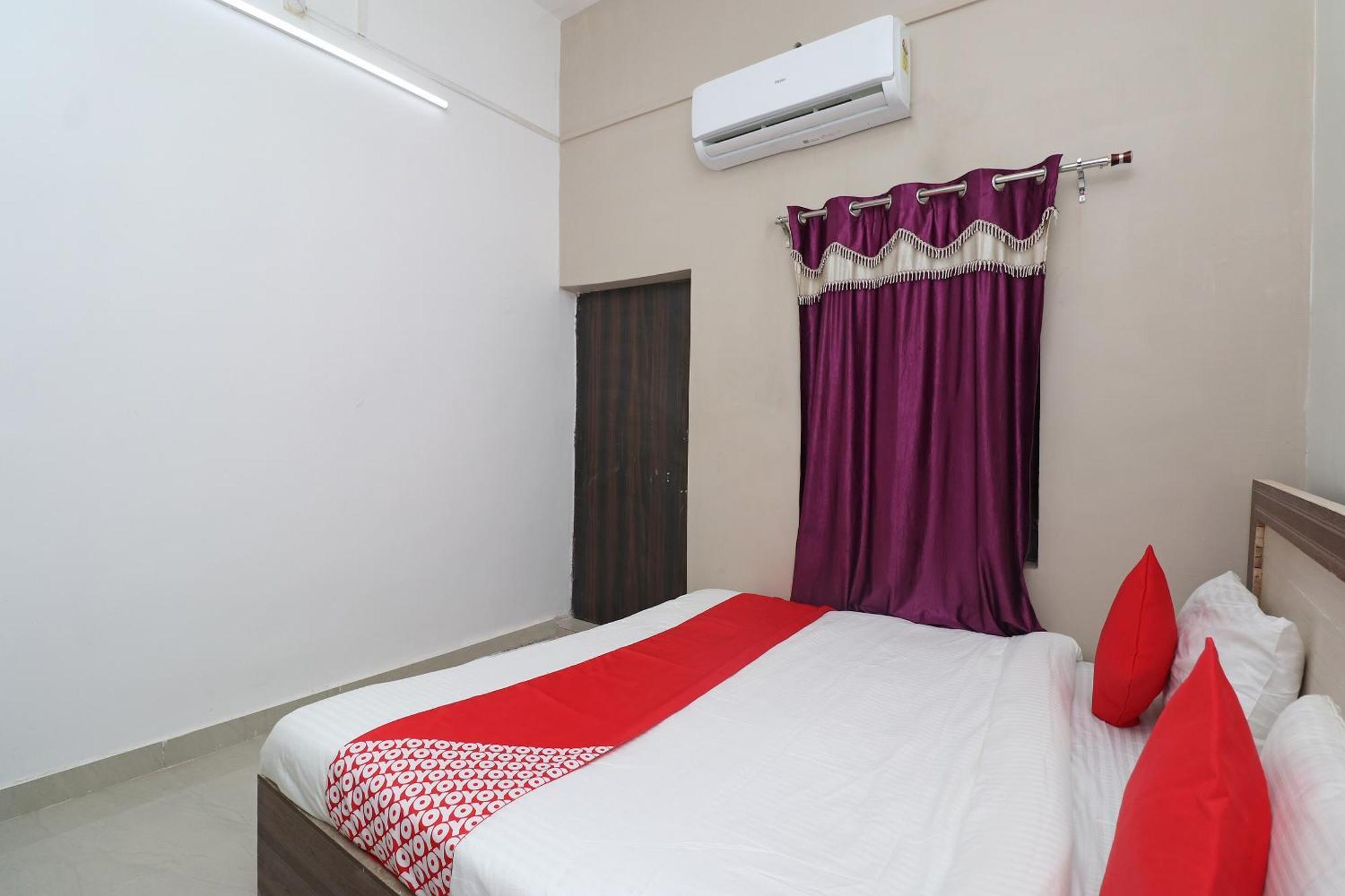 Hotel O Swastik Resort Colonelganj Extérieur photo