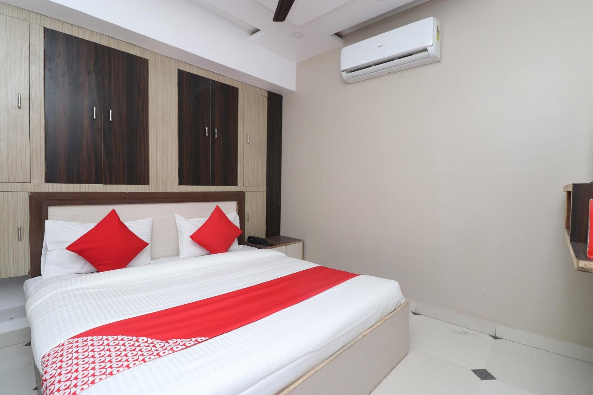 Hotel O Swastik Resort Colonelganj Extérieur photo